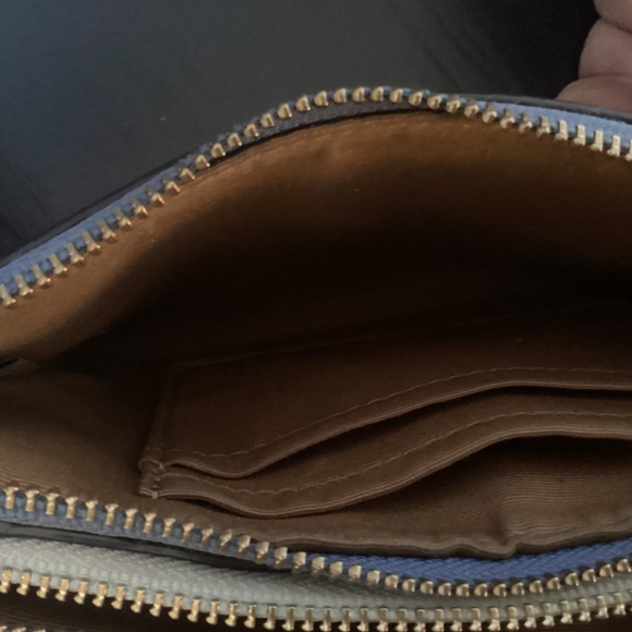 Coach Wristlet Wallet Blue and White Gold Zippers - Picture 6 of 10